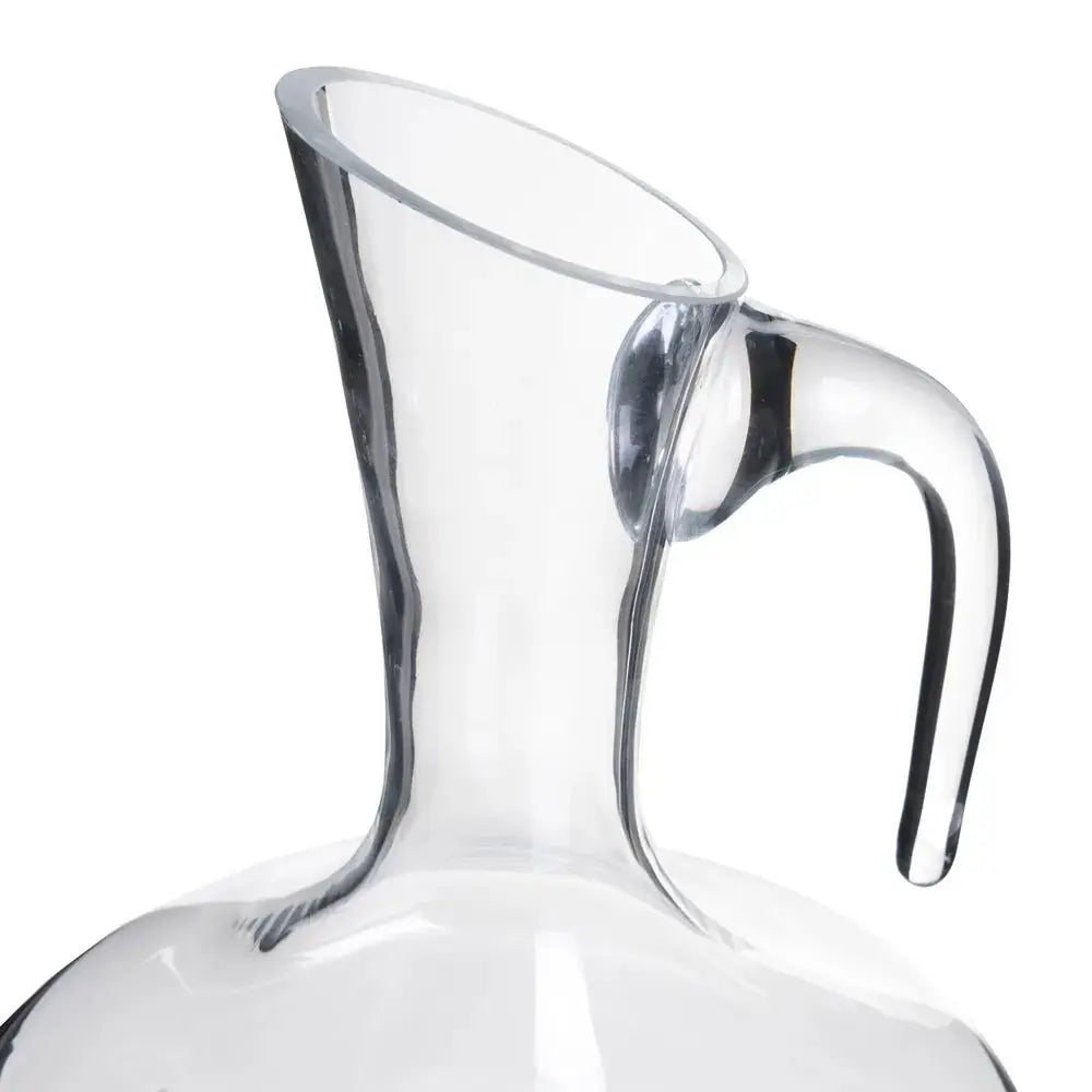 SKAY glass wine decanter with an elegant design, showcasing its curved shape and clear glass material.